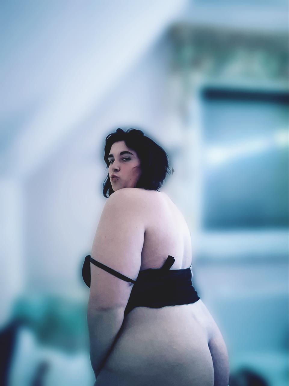 Gute nacht kommst du mit mir ins bett ?👄💦